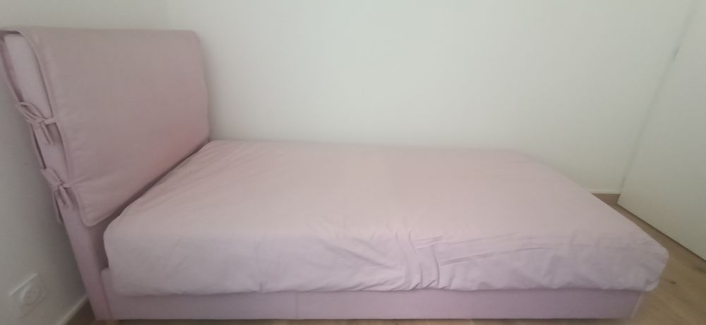 lit 190/90 tissu rose Meubles