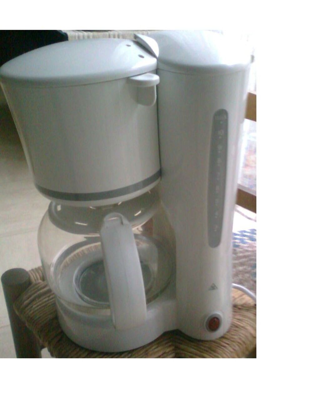 cafeti&egrave;re &eacute;lectrique - vaisselle - zoe Electroménager