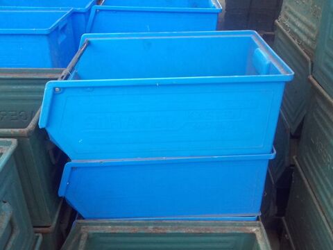 Boites de rangement � bec 3 Sarpourenx (64)