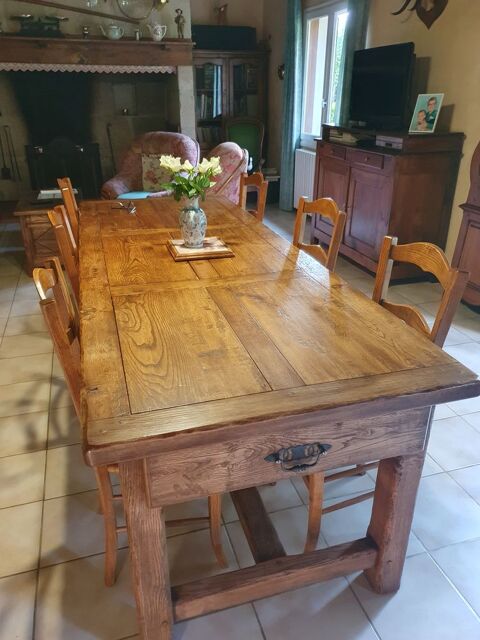 Table de ferme 1500 Pleaux (15)