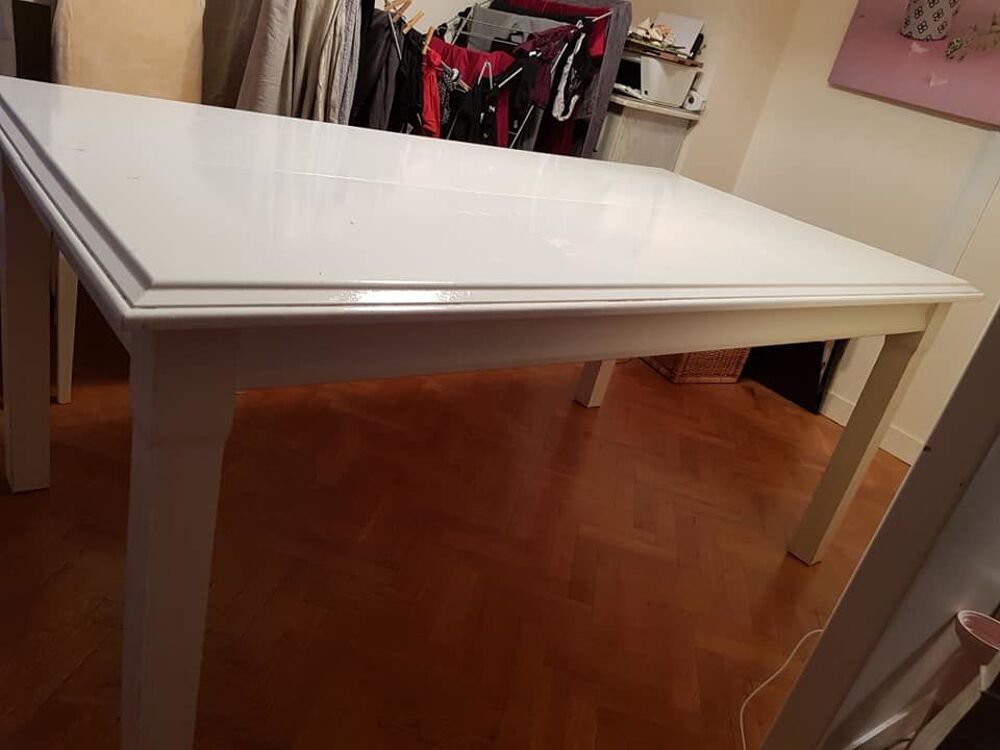 tables et chaises Meubles