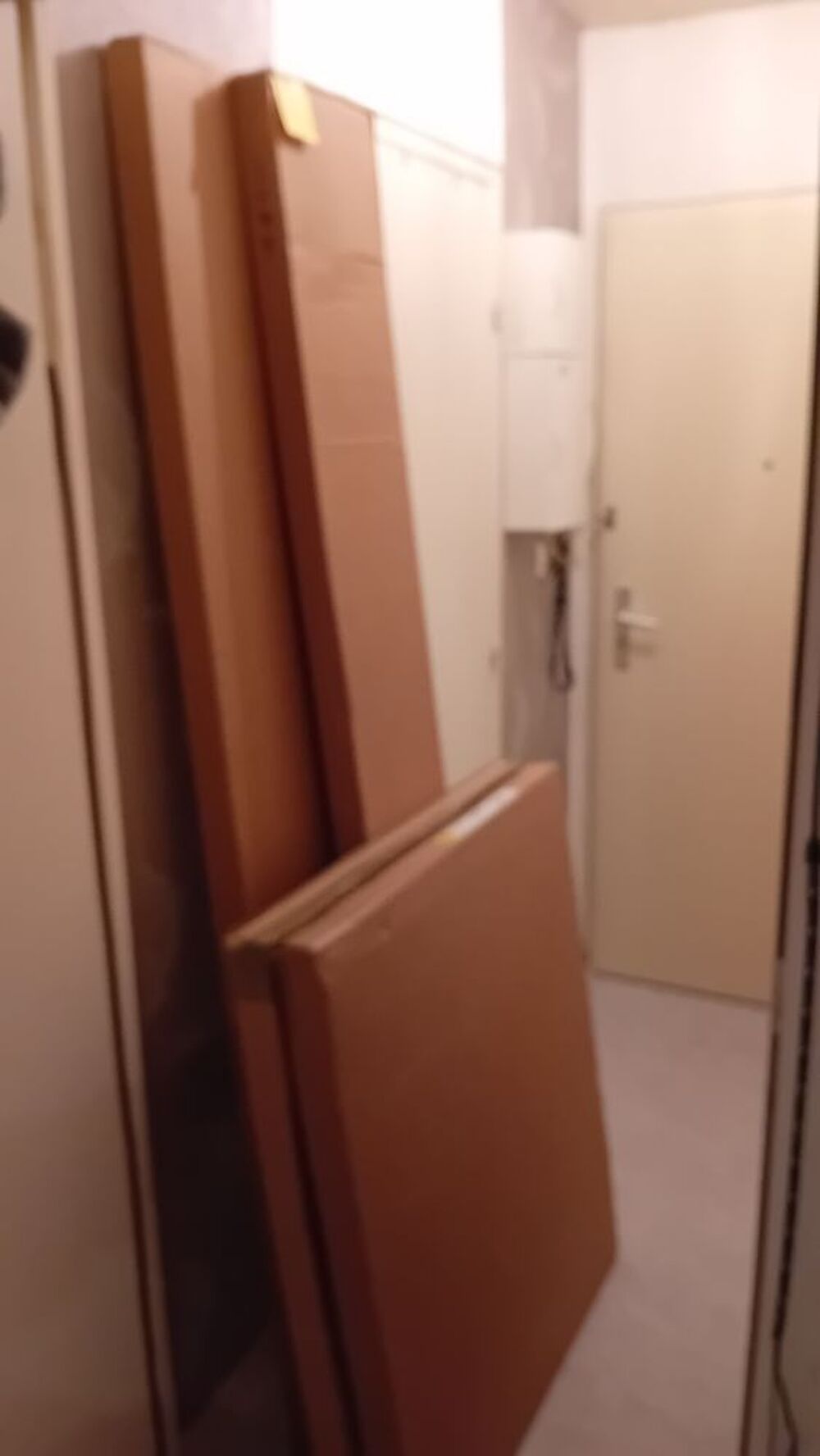 Banquette HEMNES 2 places (encore dans son emballage).
Meubles