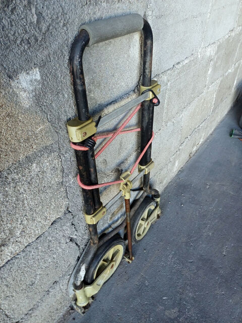 Diable pliant, grosses roues 25 Tours (37)