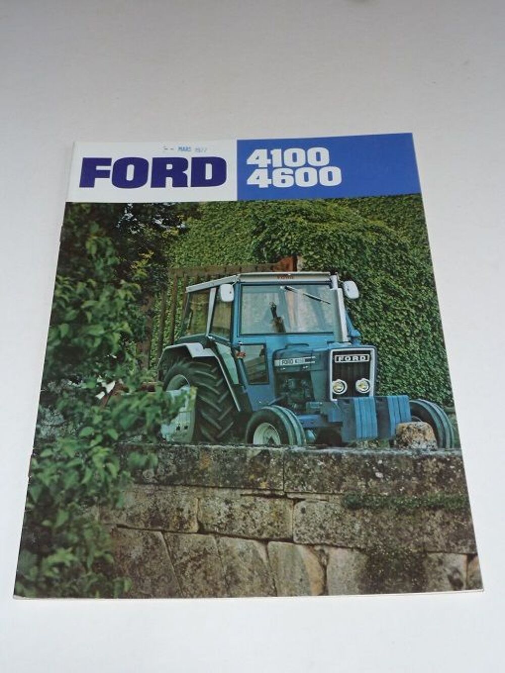 Prospectus d&eacute;pliant FORD 4100 - 4600 