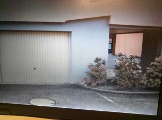  Parking / Garage  vendre 305 m