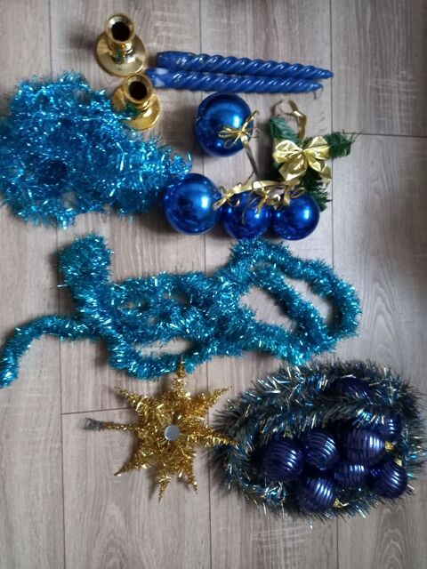   Lot décoration noël bleu 12.75 Villiers (86)