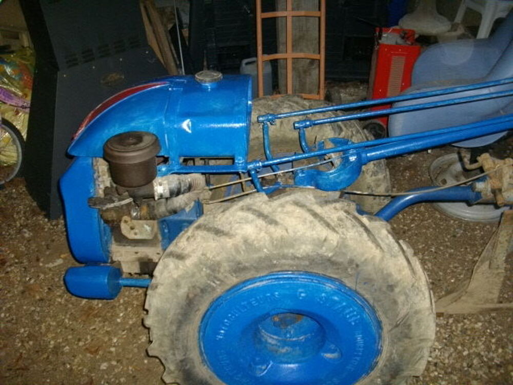 Je vends ou &eacute;change 4 Motoculteurs Jardin