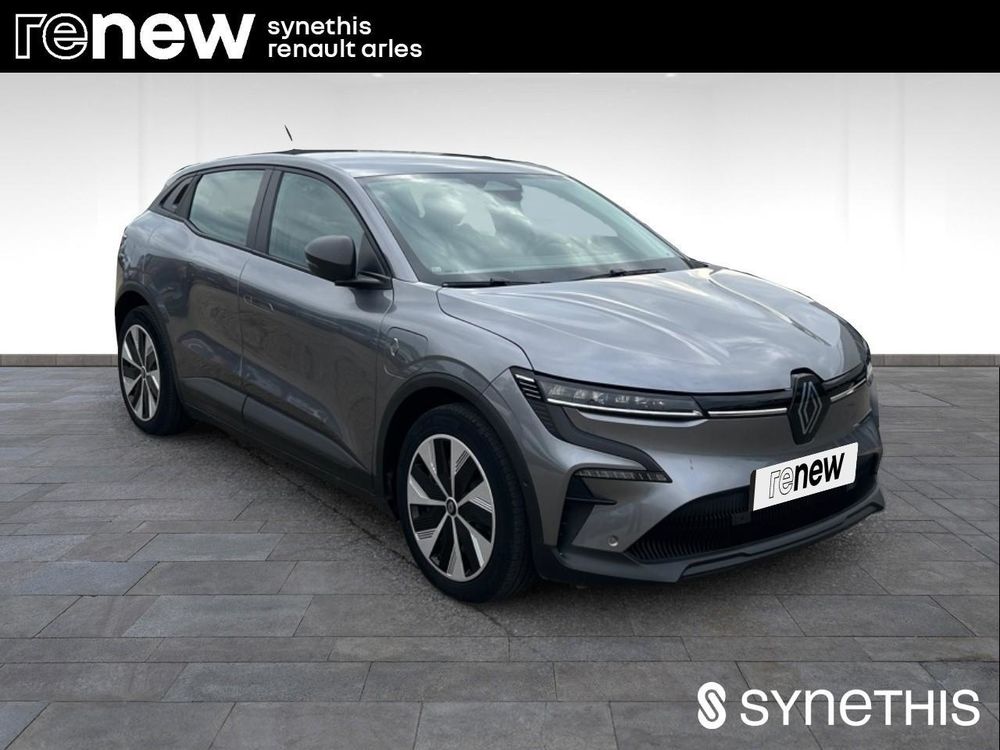 M&eacute;gane Megane E-Tech EV60 130ch super charge Evolution ER 2023 occasion 13200 Arles