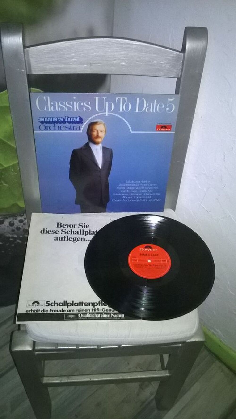 Vinyle James Last
Classics Up To Date 5
1978
Excellent et CD et vinyles