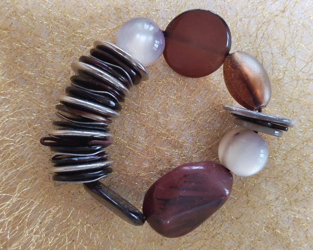 Bracelet femme tendance grosses perles marrons et ecrues Bijoux et montres