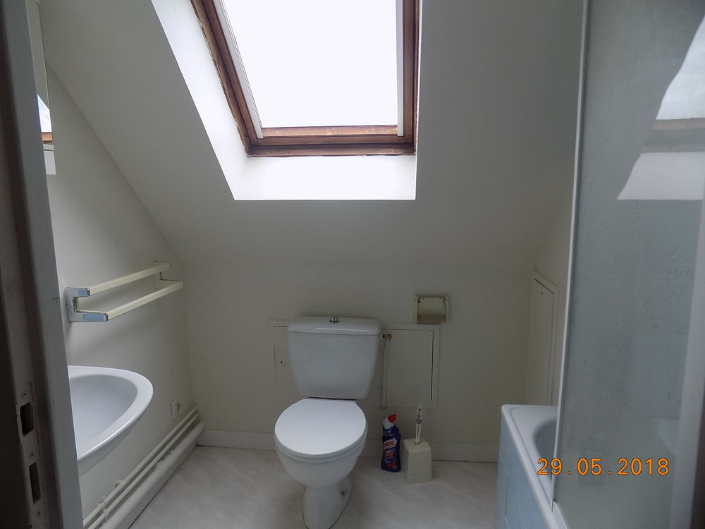 Location Appartement Studio refait à neuf Joué-lès-tours