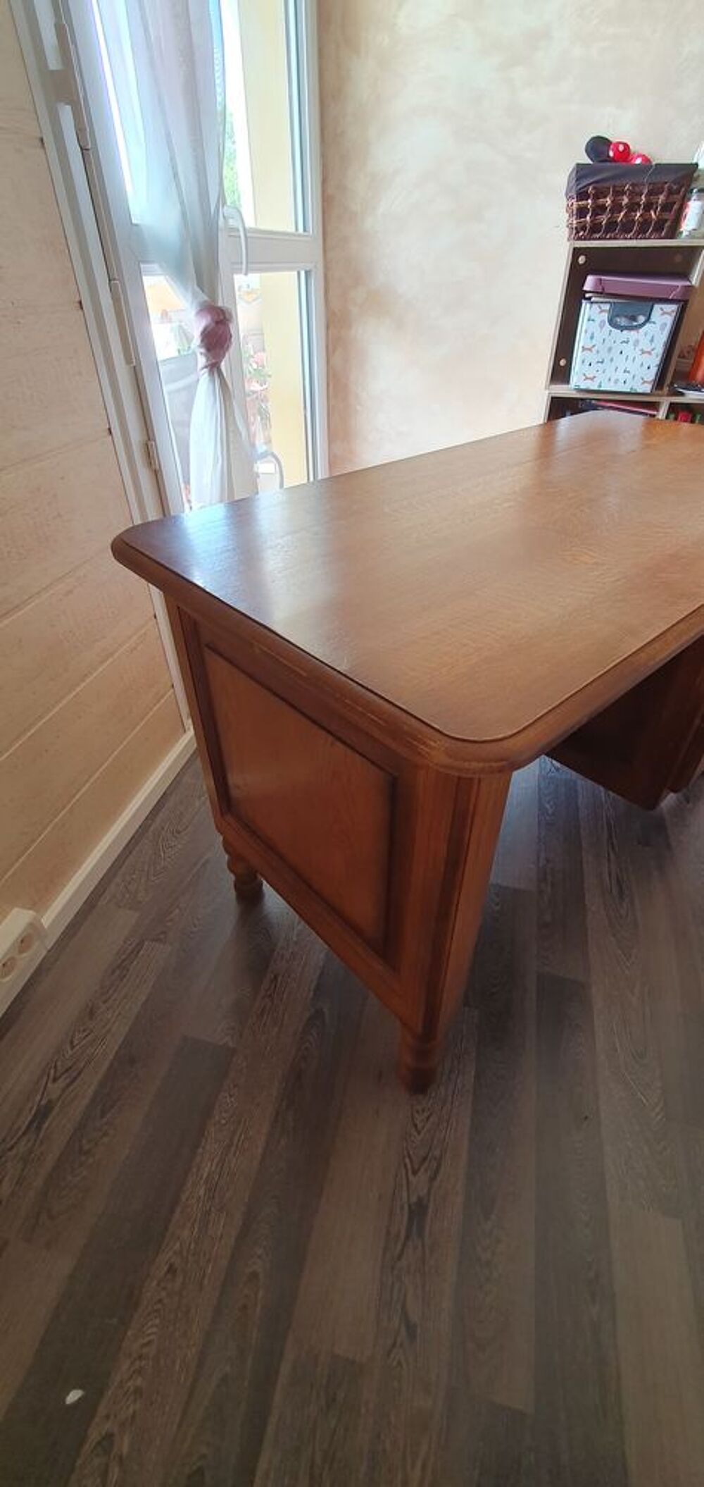 Bureau tr&egrave;s bon &eacute;tat Meubles