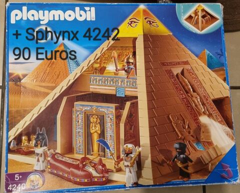 Playmobil 4240 (la pyramide Egyptienne ) et 4242 ( le shynx  90 Bourdenay (10)