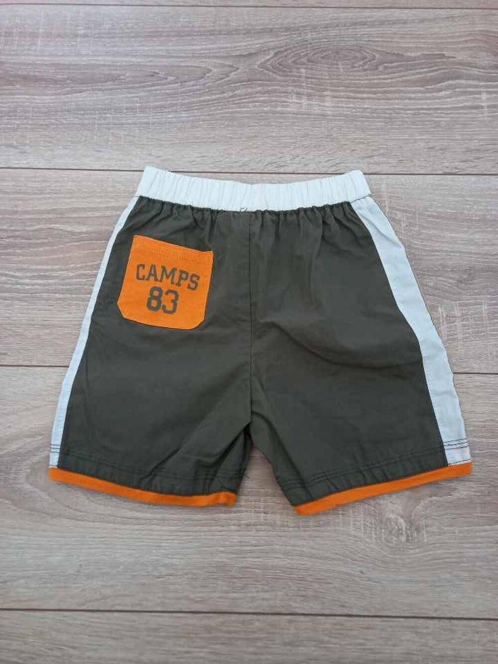 Short kaki et orange 2 ans Vêtements enfants