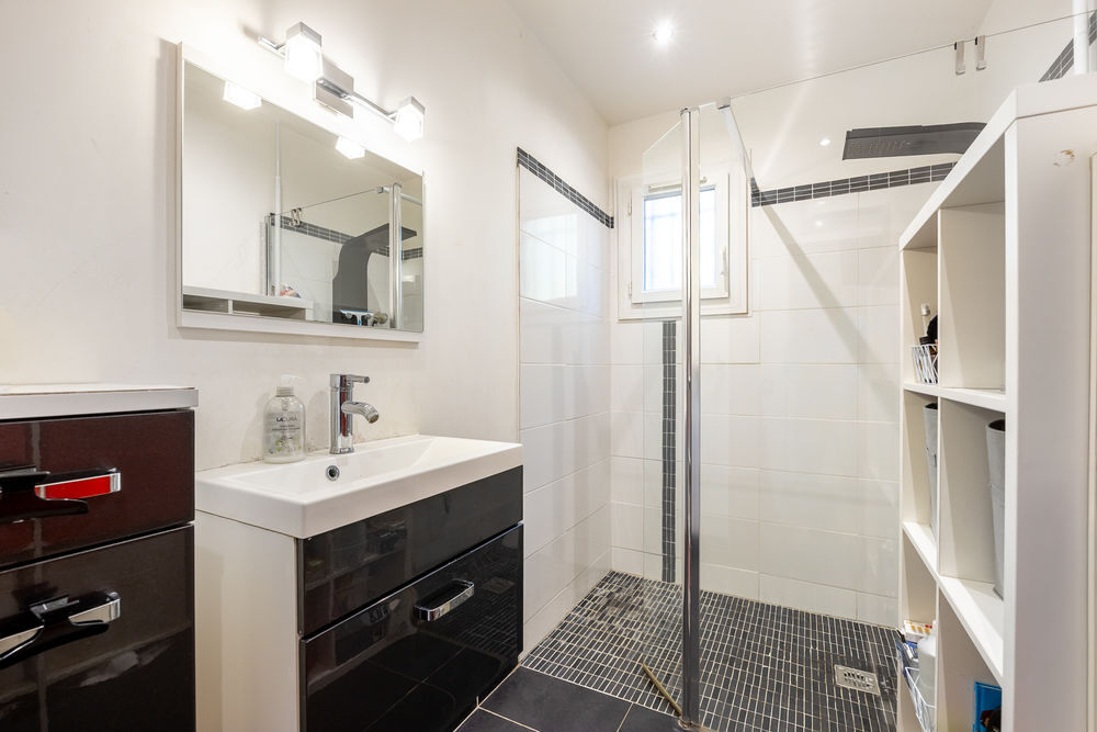 Vente Maison Maison 105m2 T4/5, 1400m² terrain + gge double Marseille 12