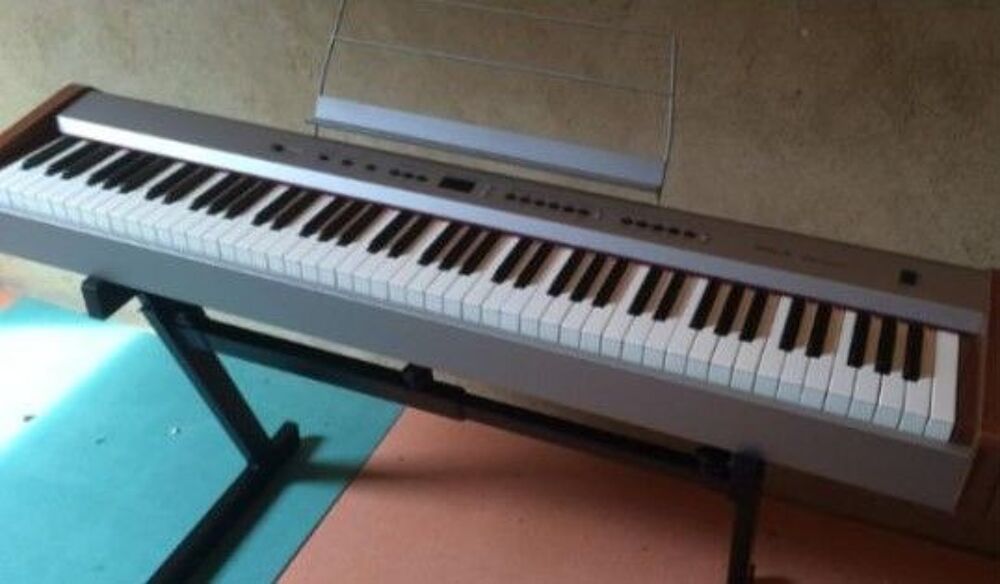piano/synth&eacute;tiseur Instruments de musique