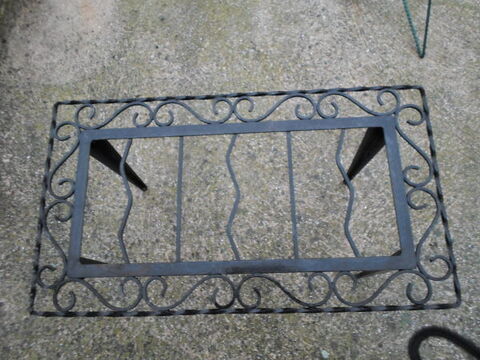 tables basses en fer forge 60 Amlie-les-Bains-Palalda (66)