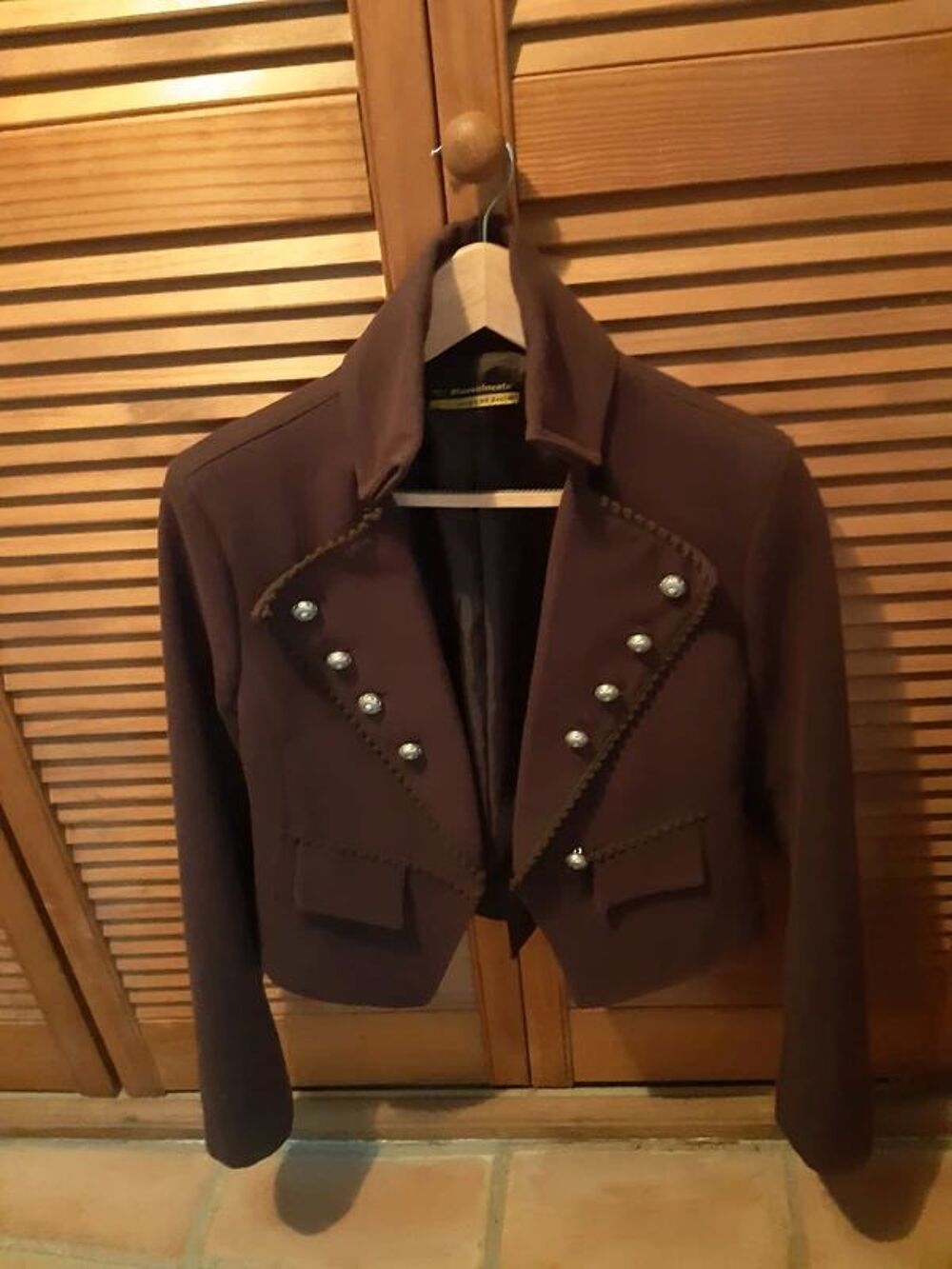 Jolie veste Rinascimento Made in Italy Vêtements