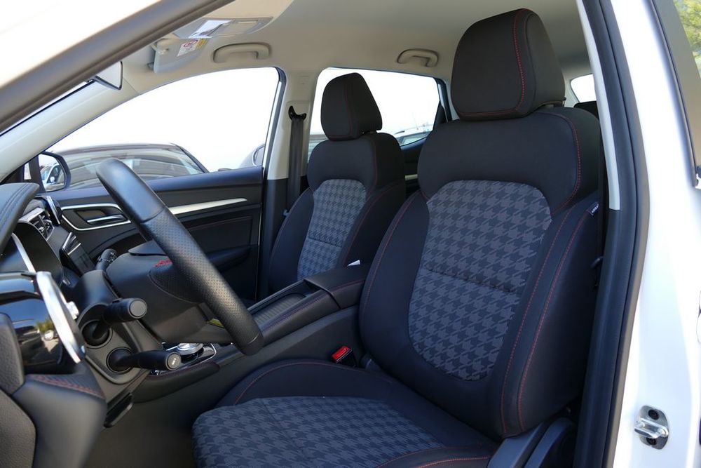 MG.ZS ZS EV Autonomie Standard 51kWh - 130 kW 2WD Comfort 2024 occasion 13600 La Ciotat