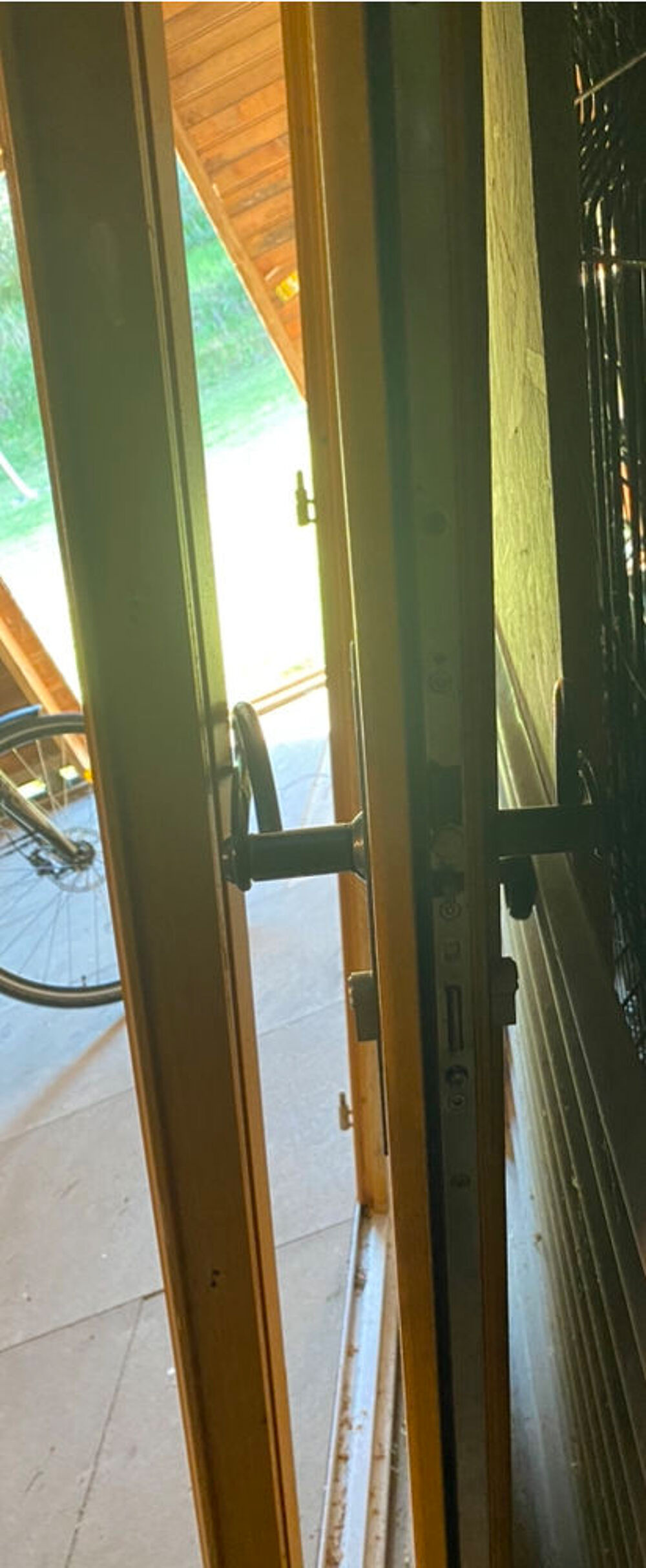 Porte d'entr&eacute;e bois avec cadre Bricolage