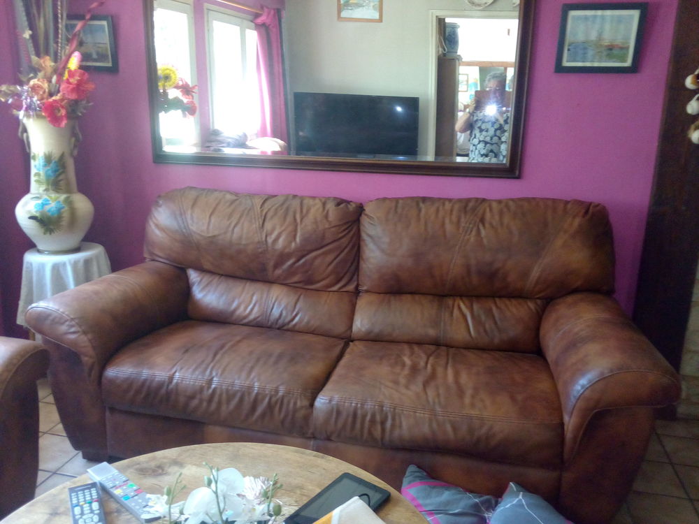 2canapes cuir un 3 places + 2 places Meubles