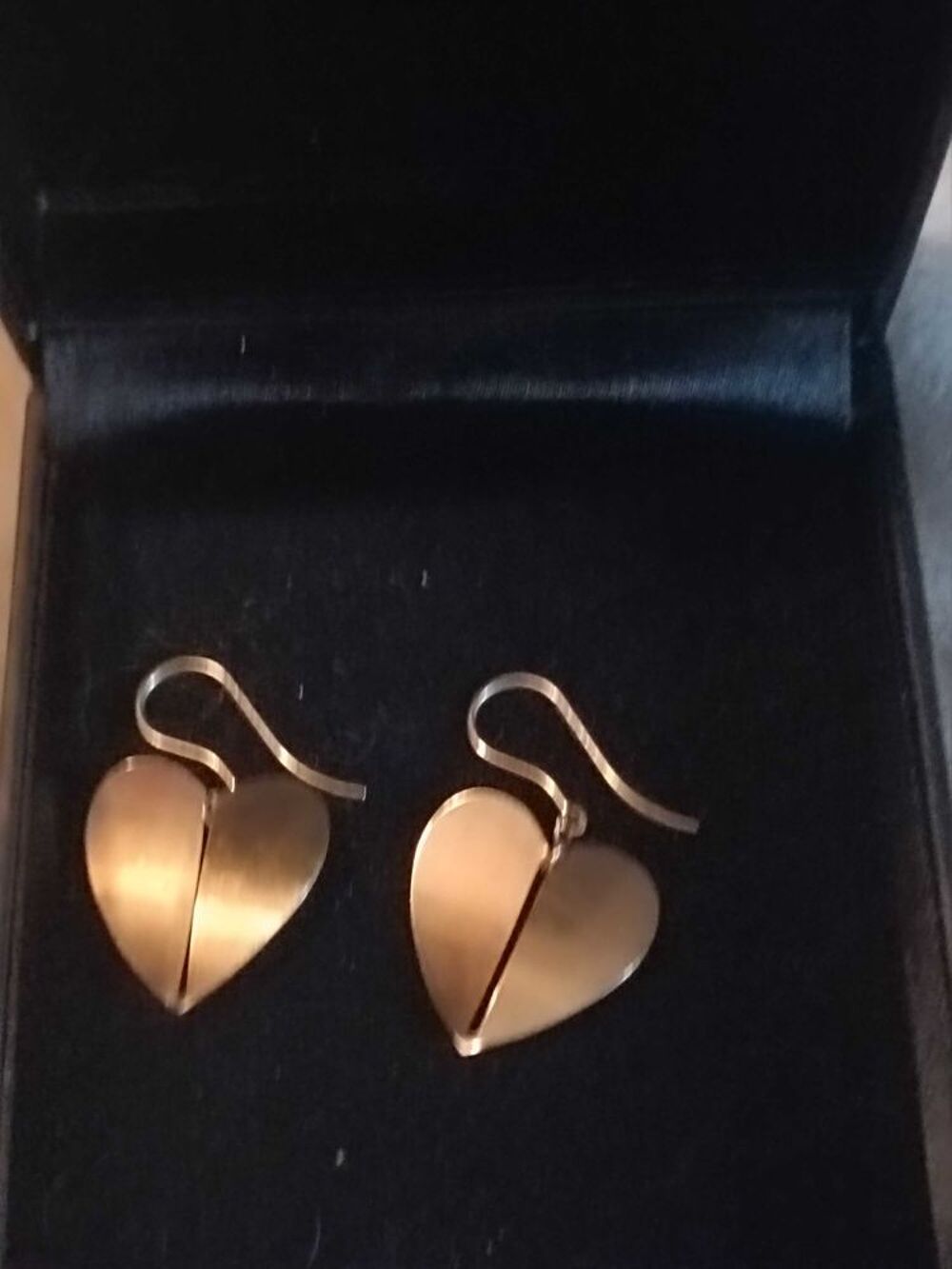 boucles d'oreilles Bijoux et montres
