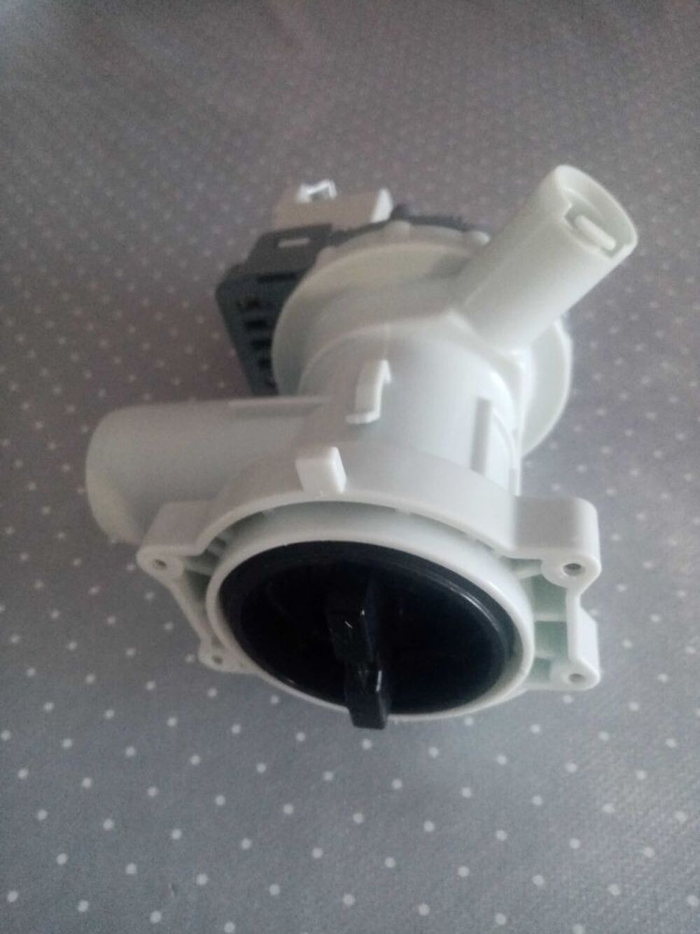 Pompe de vidange Belavita lave linge sechant Electroménager