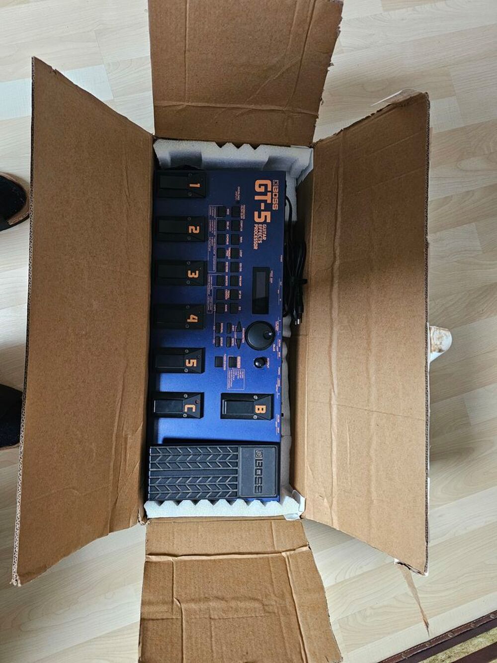 GT-5 GUITAR EFFECTS PROCESSEUR. Instruments de musique