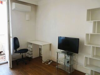  Appartement à louer 2 pièces 55 m²