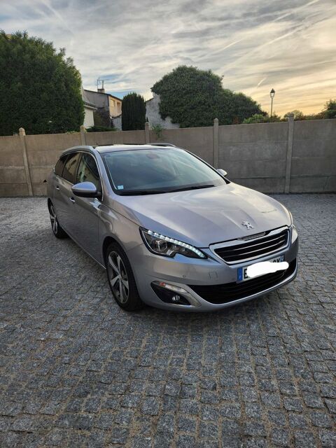 Peugeot 308 SW 1.2 PureTech 130ch S&S BVM6 Allure 2016 occasion Limeil-Br&eacute;vannes 94450