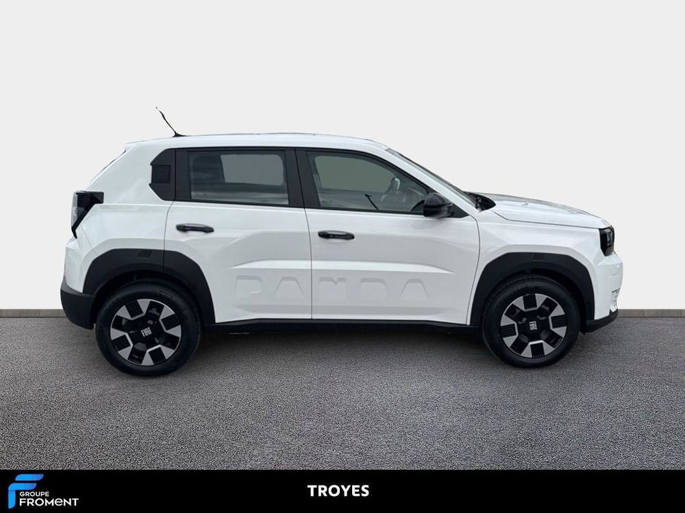Grande panda Grande Panda T-Gen 3 1.2 Hybrid Turbo 110 ch eDCT6 Pop 2026 occasion 10600 La Chapelle-Saint-Luc