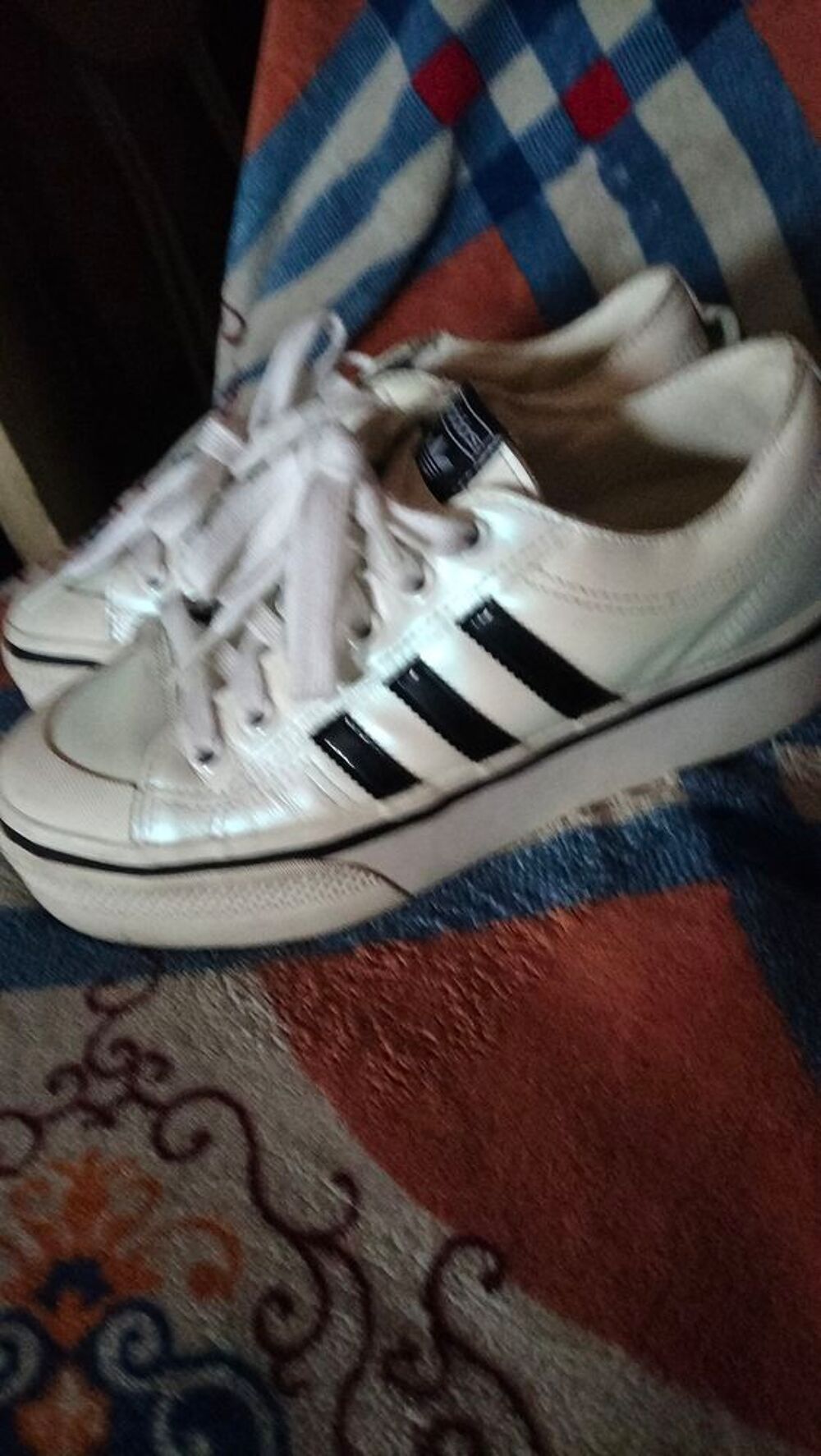 Basket adidas nizza pointure 38 quasi neuf Chaussures