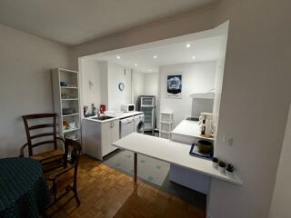  Appartement à louer 2 pièces 47 m²