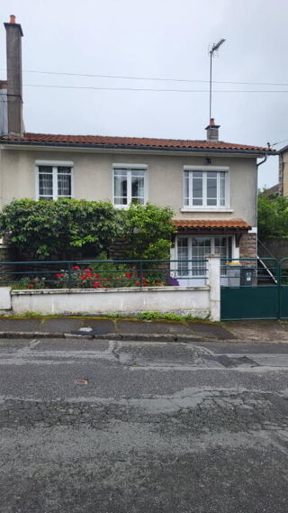Maison 6 pièces 123 m² · à Parthenay · 123 m² · 106 000 €