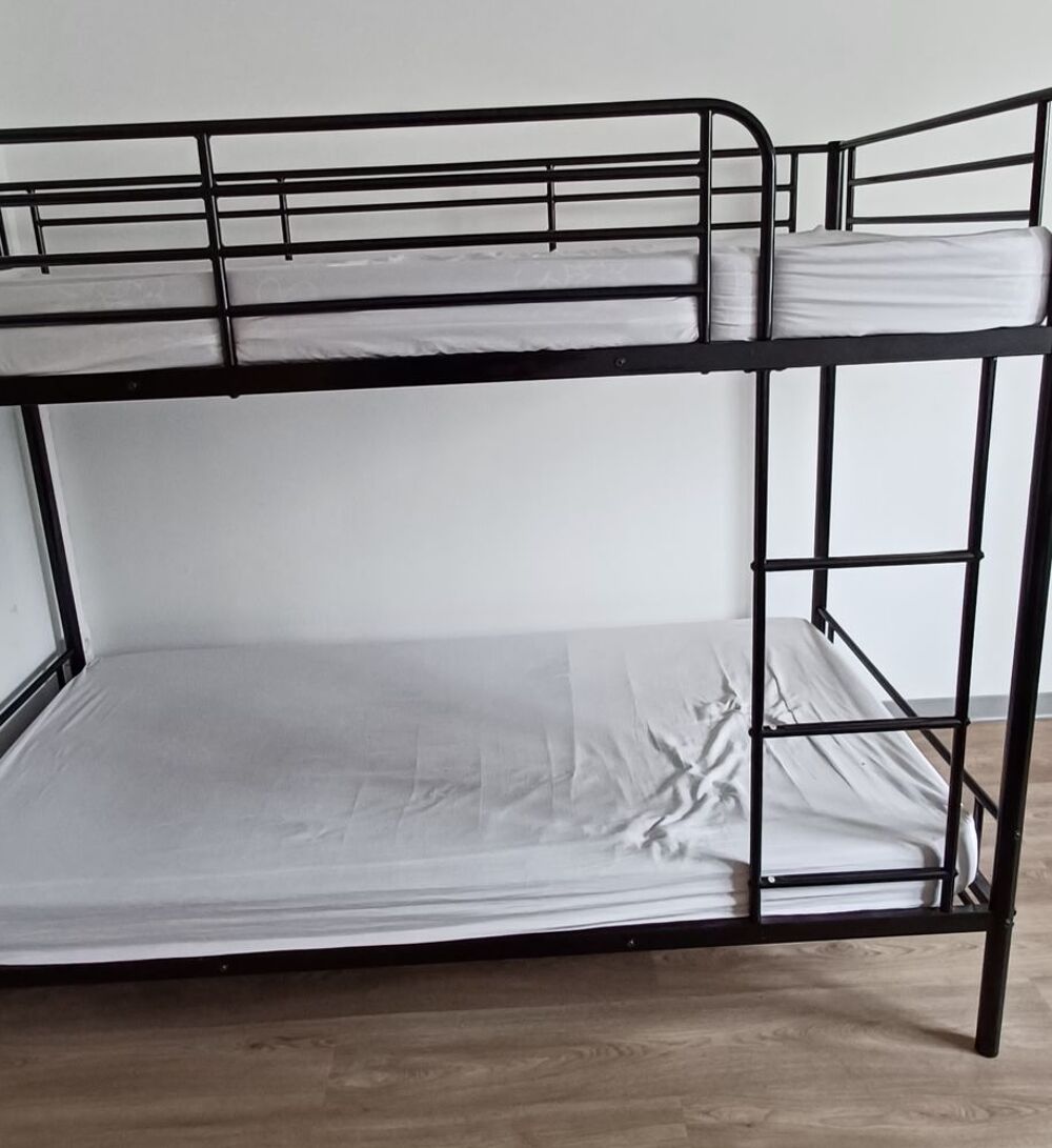 Lits superpos&eacute;s avec les matelas Meubles