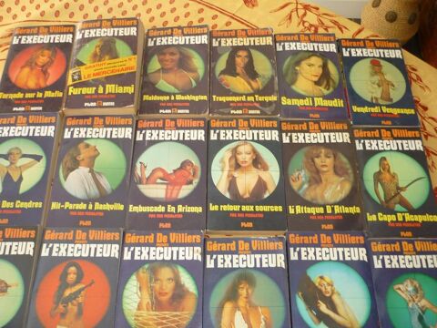 25 LIVRES SERIE  L'EXECUTEUR  70 Perpignan (66)