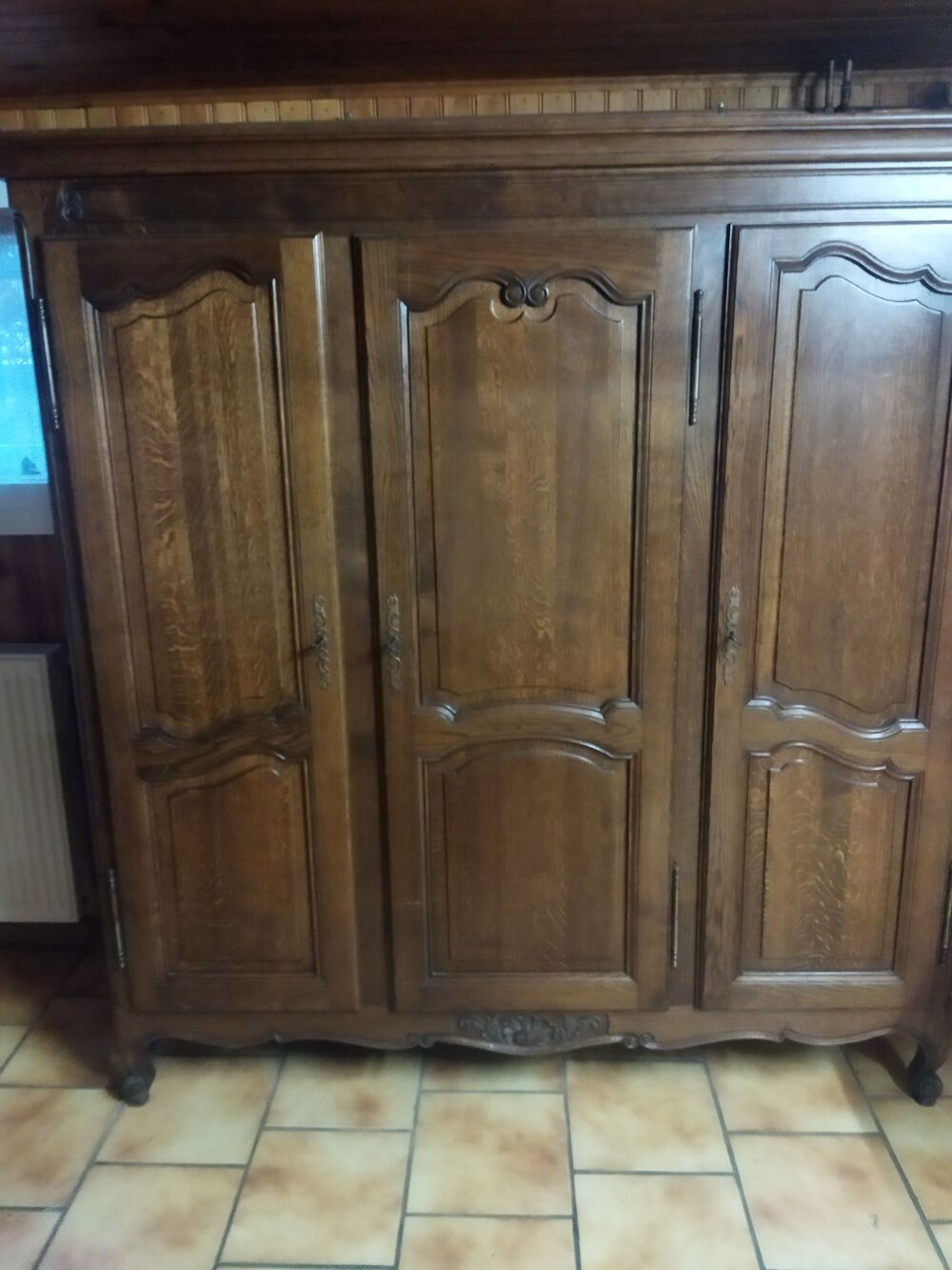 armoire ch&ecirc;ne Meubles