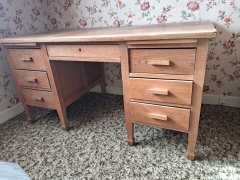 Bureau en bois clair Laon (02)