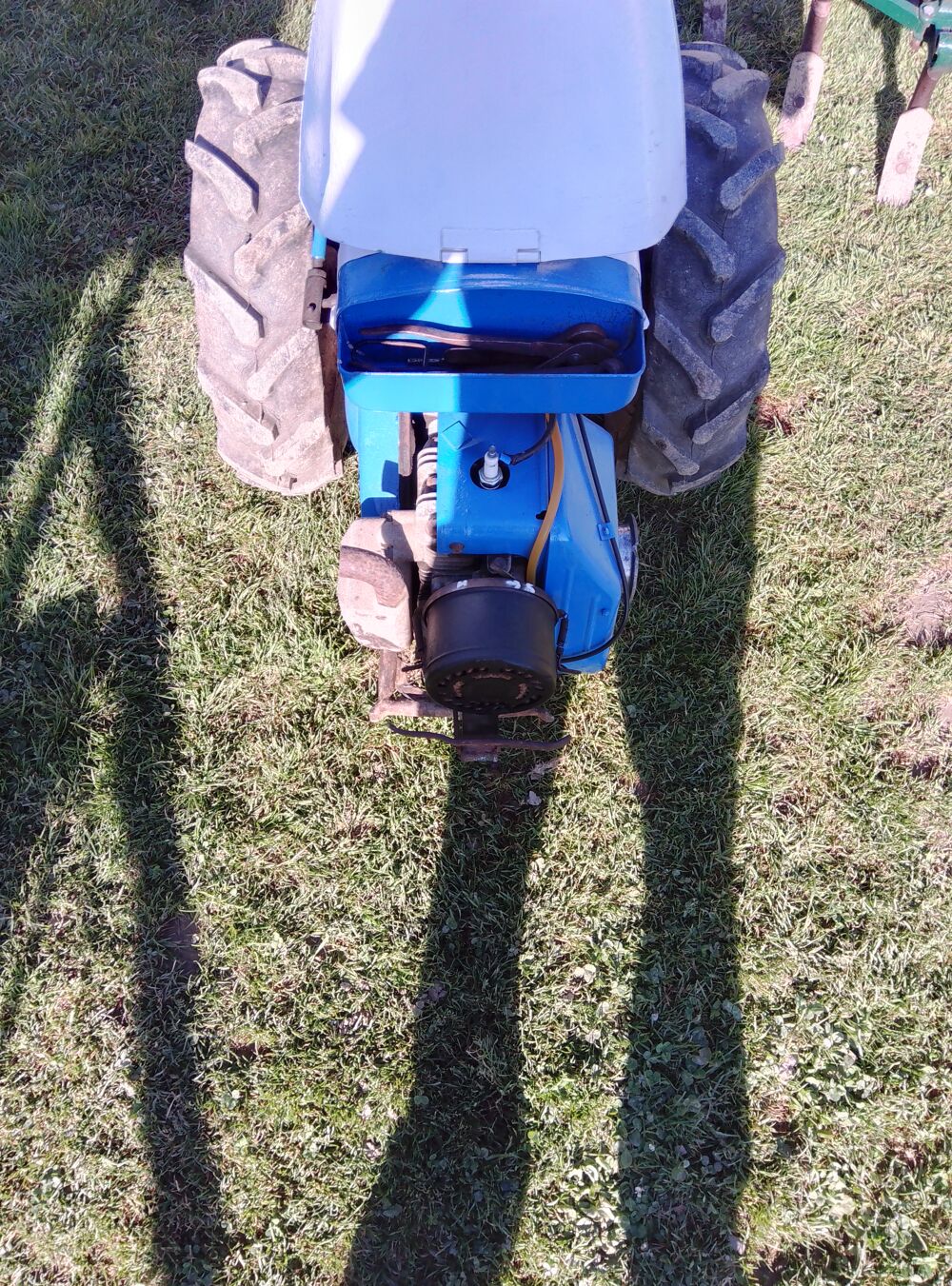&Eacute;change uniquement motoculteur Jardin