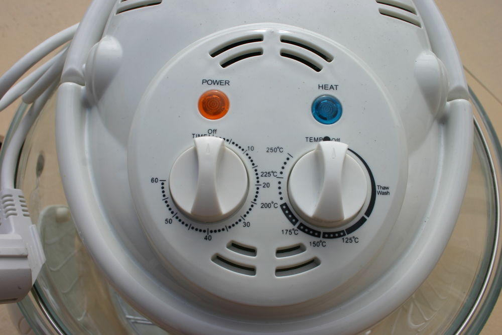Four halog&egrave;ne (cyclonique) Electroménager
