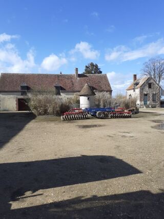  Ferme � vendre 6 pi�ces 8300 m�