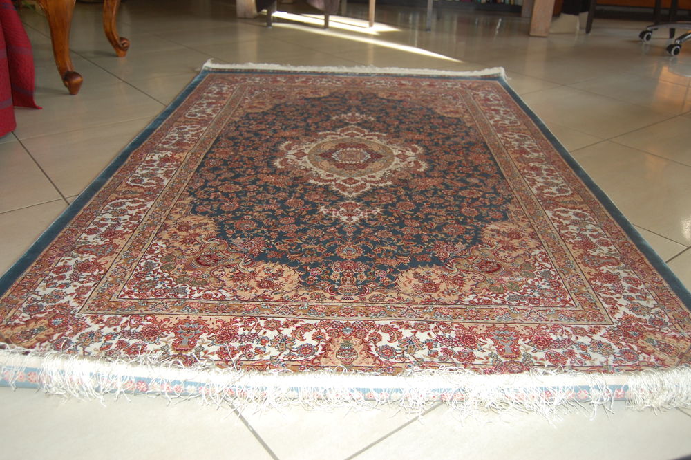 Tapis Persan ( 2,25 m&sup2;) - fait &agrave; la main Décoration
