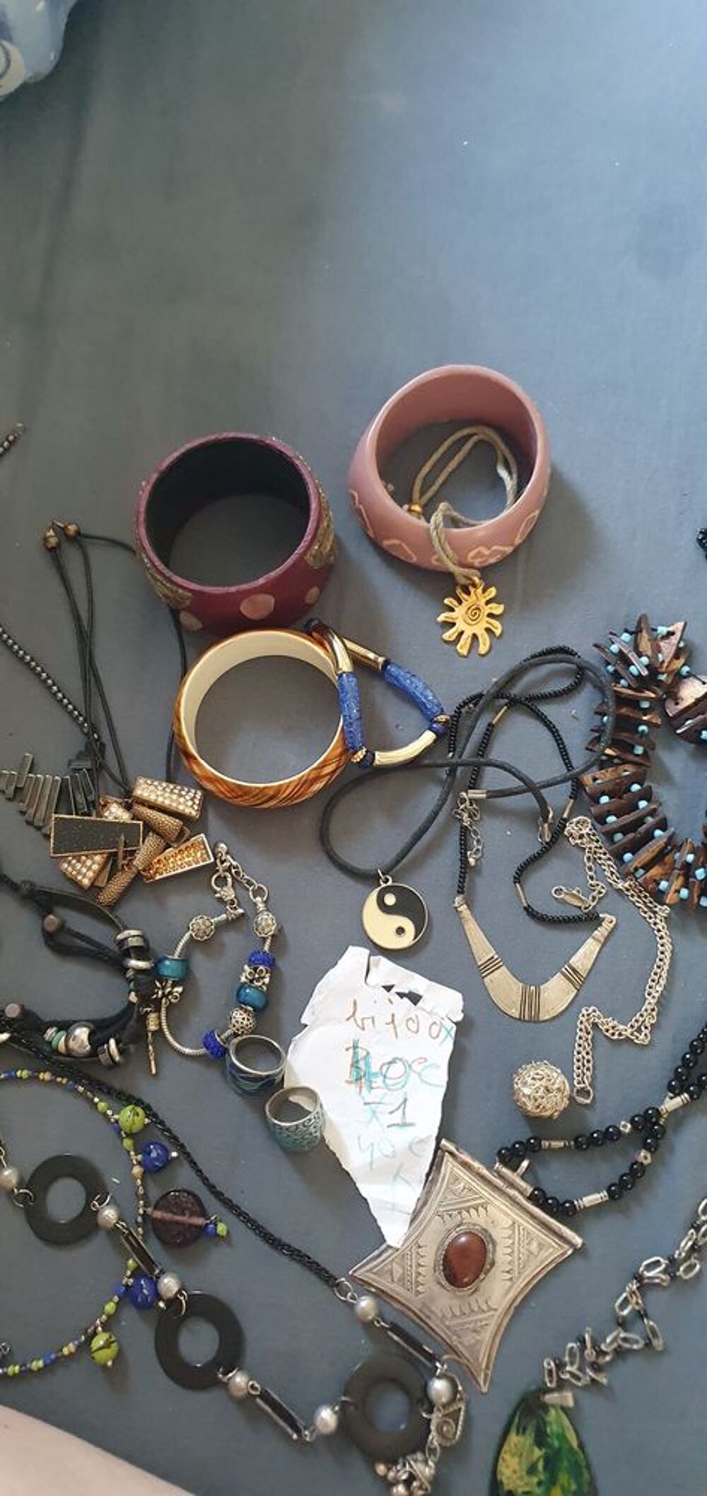 Je suis Audrey Invalide mes bijoux collier bracelet Bijoux et montres