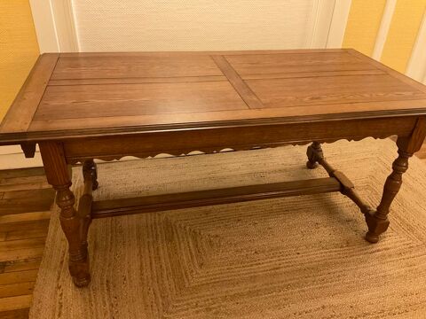 Table en Chene avec rallonges integrées de 45 cm chacune 350 Saint-Max (54)
