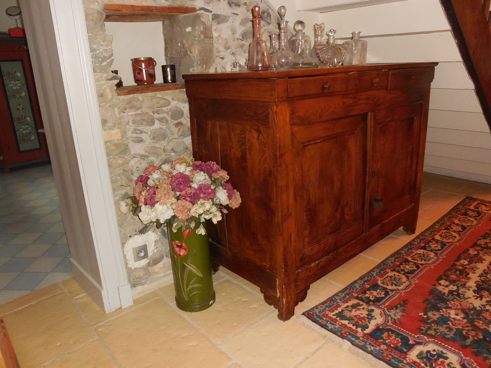 vend buffet dit de cure de 1886 Meubles