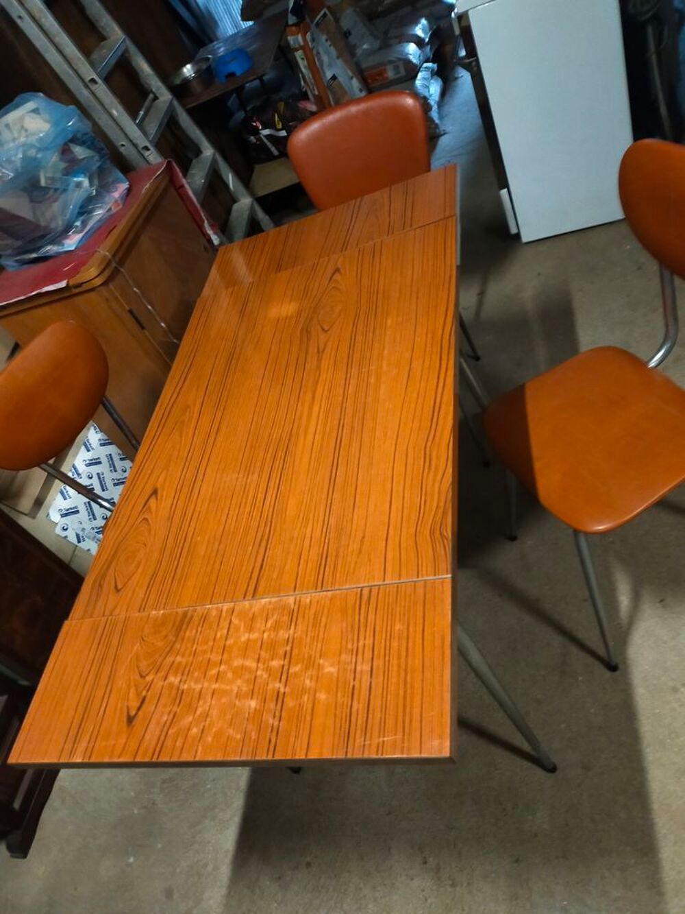 Table en formica Meubles