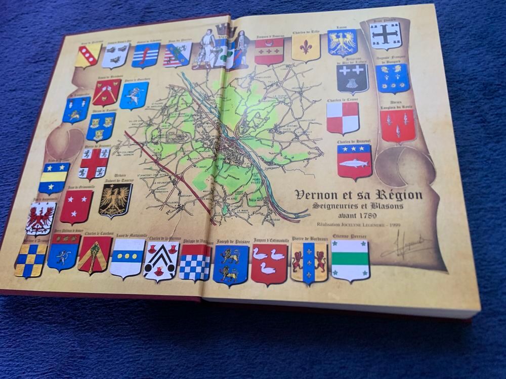 Album "Vernon et sa R&eacute;gion" 1890-1940? 