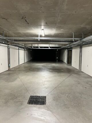  Parking / Garage � louer 14 m� Caluire-et-cuire