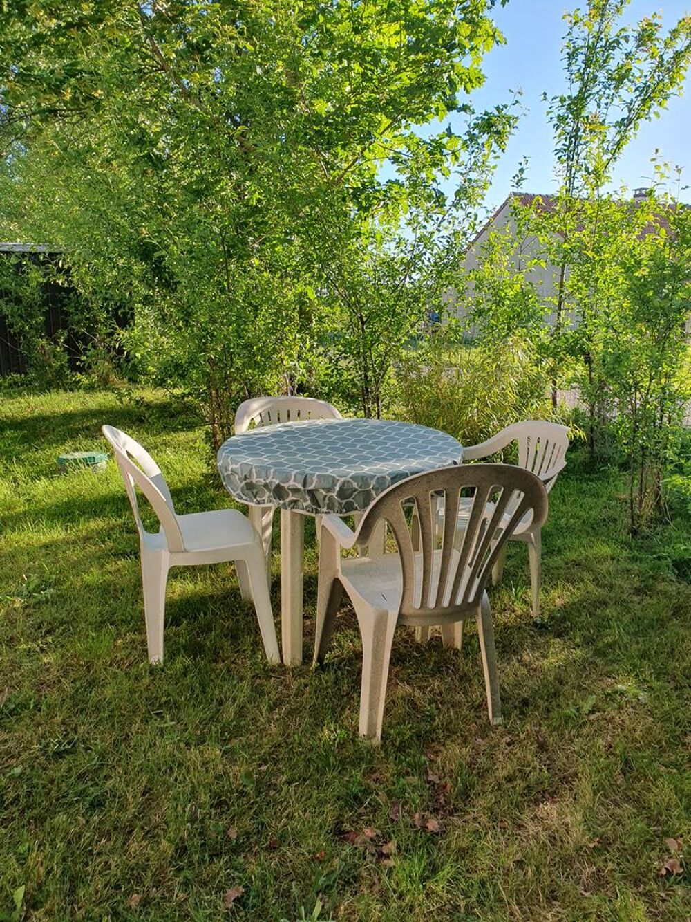  Verdure et tranquillite Bourgogne, Villeneuve-sur-Yonne (89500)