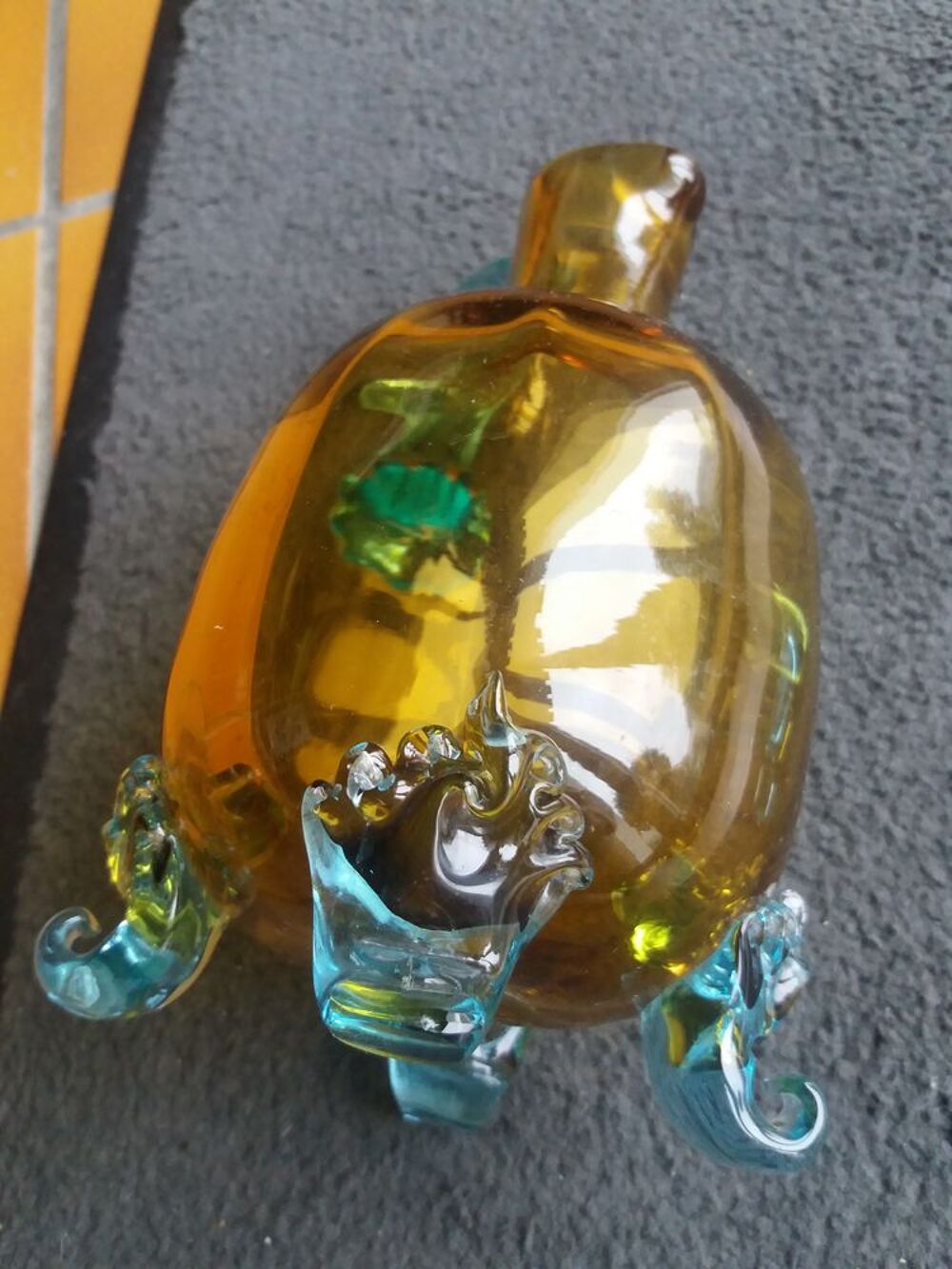 CARAFE RARE sur PIEDS
en verre souffl&eacute; &quot;GORGES SAND&quot; 